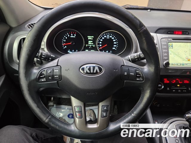 Kia Sportage 2014 — photo 12