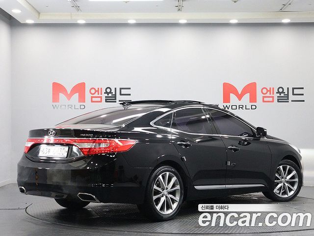 Hyundai Grandeur 2015 — photo 3
