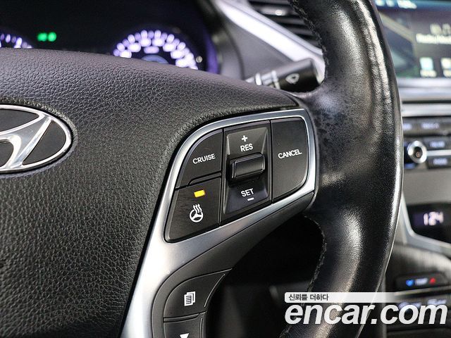 Hyundai Grandeur 2015 — photo 15