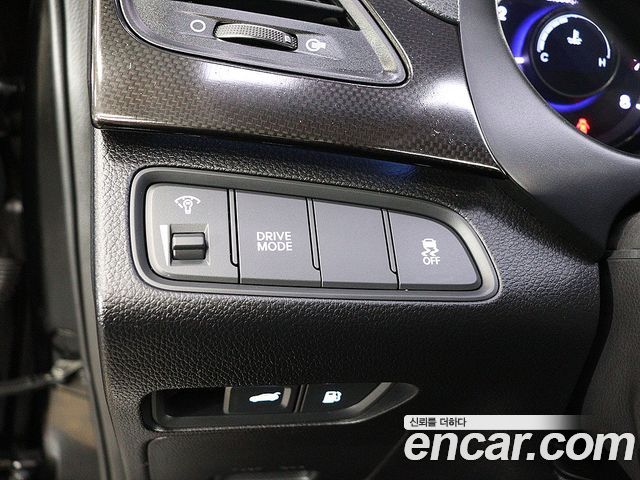 Hyundai Grandeur 2015 — photo 16