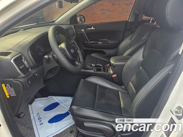 Kia Sportage 2016 — photo 11