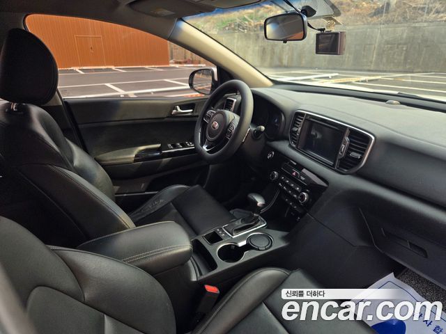 Kia Sportage 2016 — photo 18