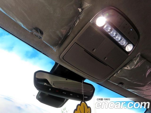 Genesis EQ900 2016 — photo 14