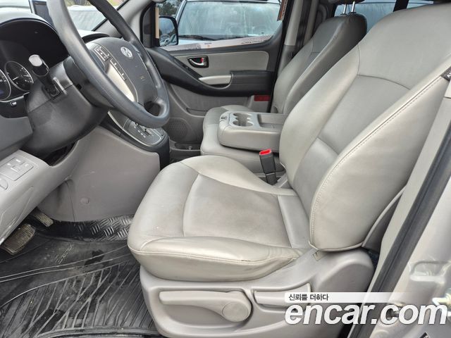 Hyundai Starex 2016 — photo 14