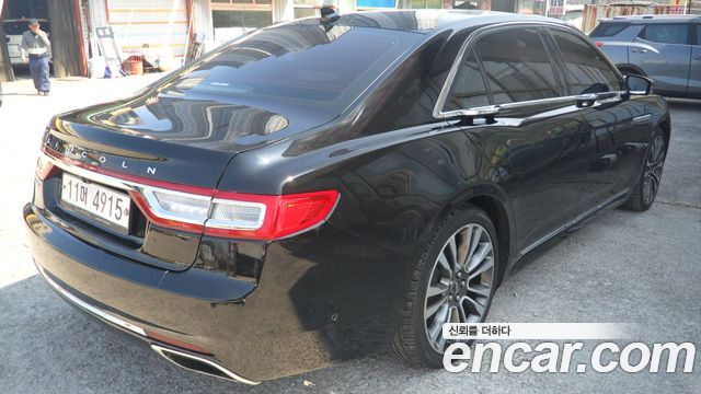 Lincoln Continental 2018 — photo 4
