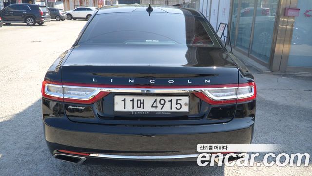 Lincoln Continental 2018 — photo 5