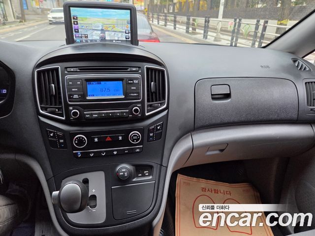 Hyundai Starex 2016 — photo 14