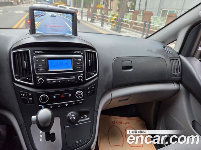 Hyundai Starex 2016 — photo 15