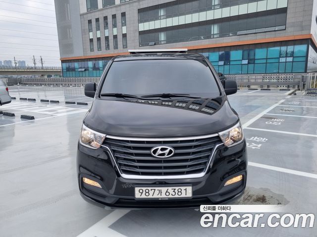Hyundai Starex 2020 — photo 2