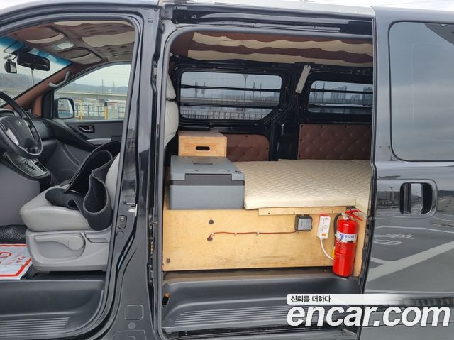 Hyundai Starex 2020 — photo 8