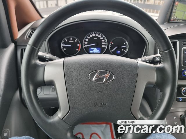 Hyundai Starex 2020 — photo 10