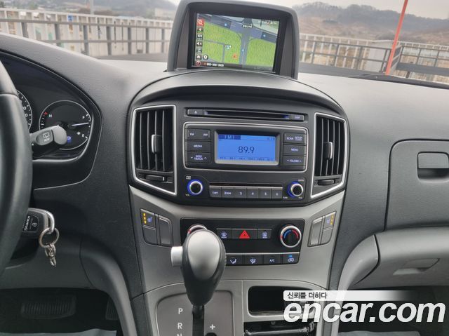 Hyundai Starex 2020 — photo 13