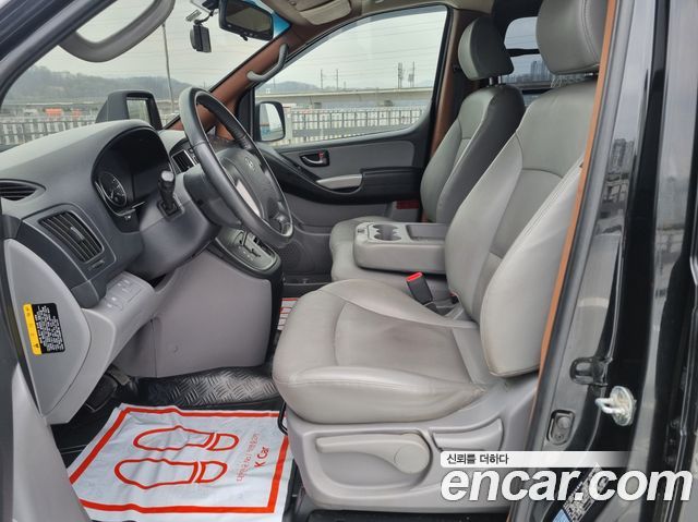 Hyundai Starex 2020 — photo 15