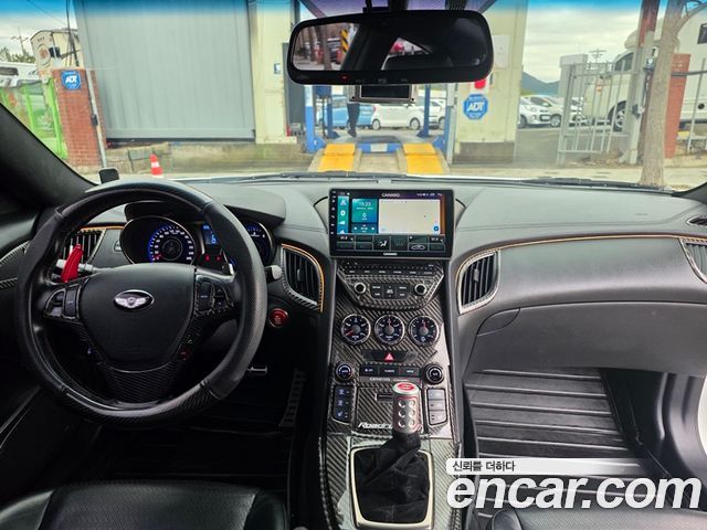 Hyundai Genesis 2014 — photo 10
