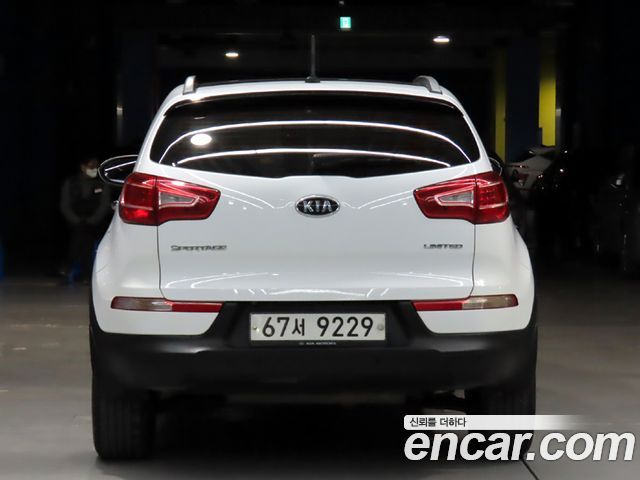 Kia Sportage 2012 — photo 3