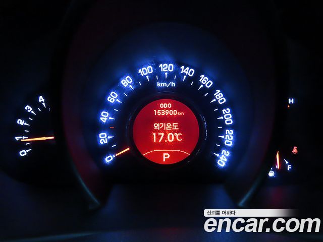 Kia Sportage 2012 — photo 8