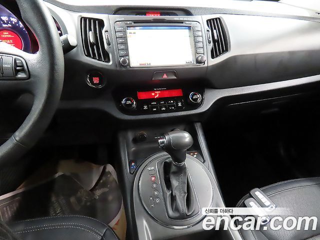 Kia Sportage 2012 — photo 10