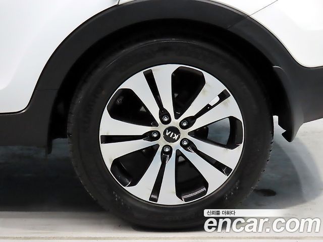 Kia Sportage 2012 — photo 20