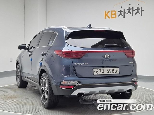 Kia Sportage 2019 — photo 2