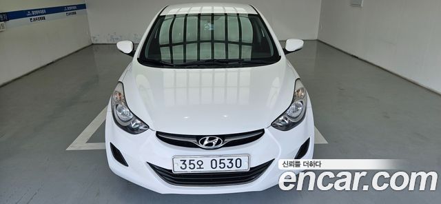Hyundai AVANTE 2012 — photo 1