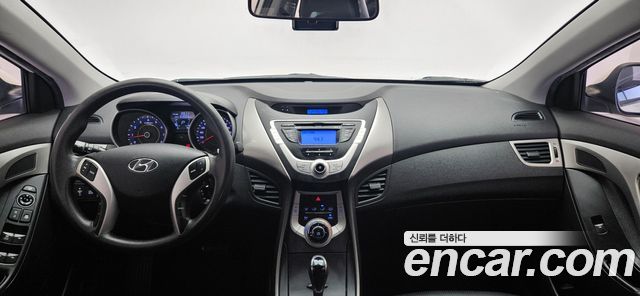 Hyundai AVANTE 2012 — photo 15