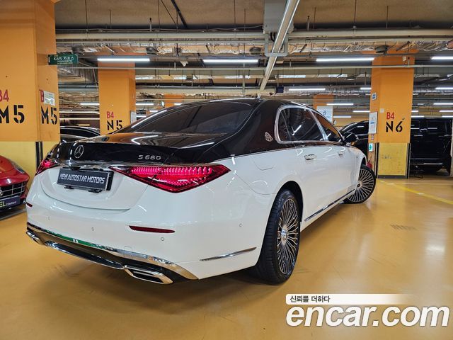 Mercedes-Benz S-Class 2023 — photo 2
