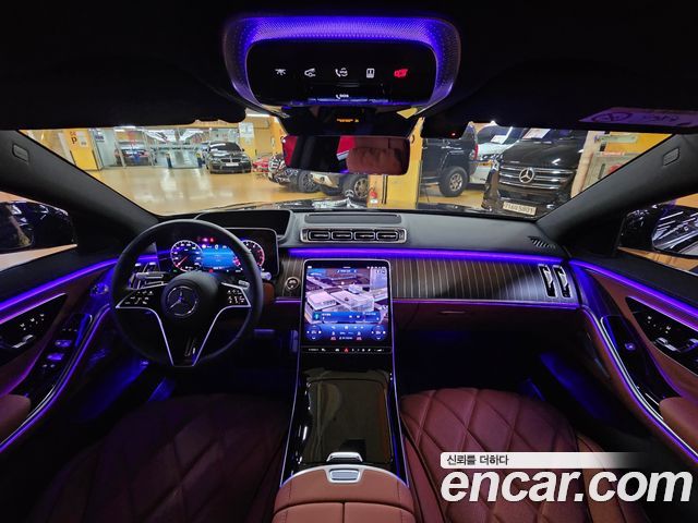 Mercedes-Benz S-Class 2023 — photo 7
