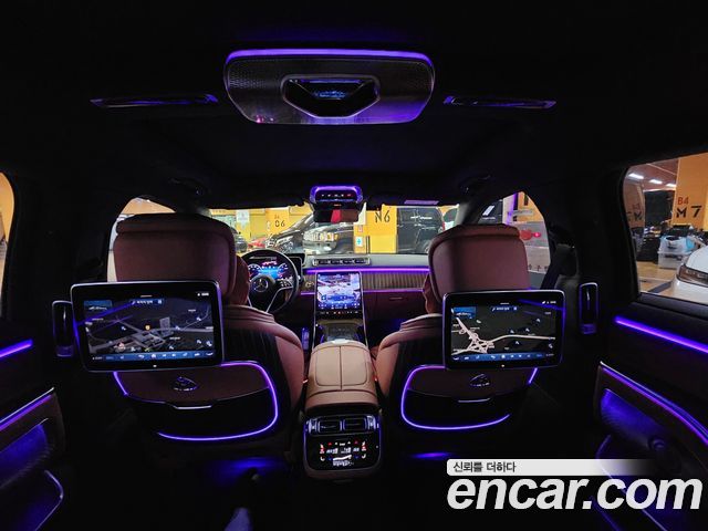 Mercedes-Benz S-Class 2023 — photo 12