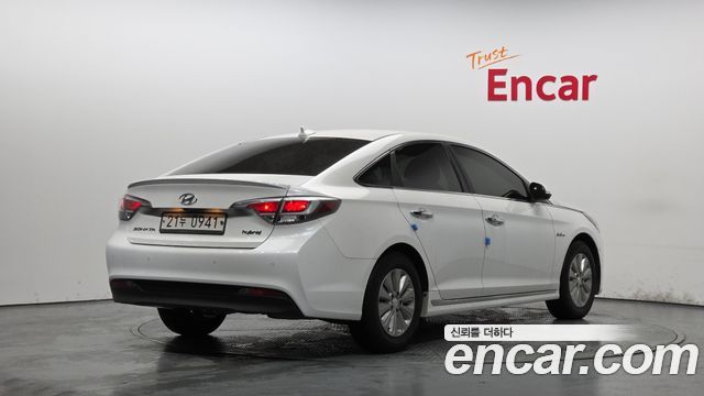 Hyundai Sonata 2016 — photo 2