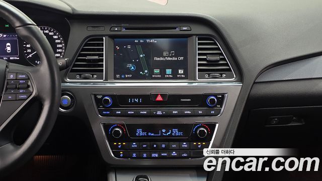 Hyundai Sonata 2016 — photo 14