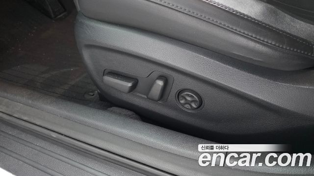 Hyundai Sonata 2016 — photo 17
