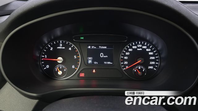 Kia Sorento 2018 — photo 11