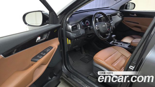 Kia Sorento 2018 — photo 13