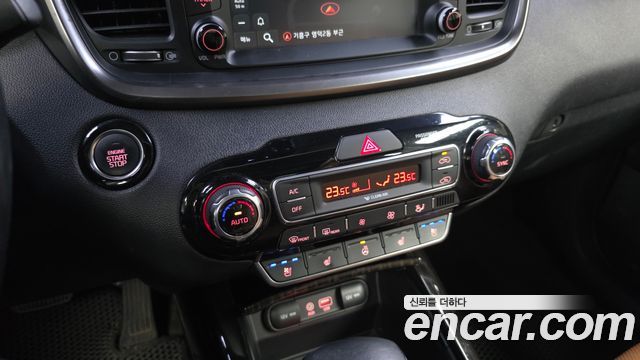 Kia Sorento 2018 — photo 23