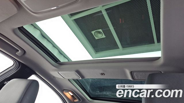 Mercedes-Benz S-Class 2010 — photo 18