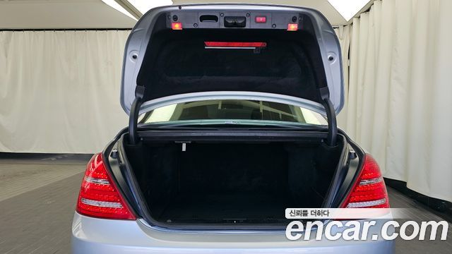 Mercedes-Benz S-Class 2010 — photo 20