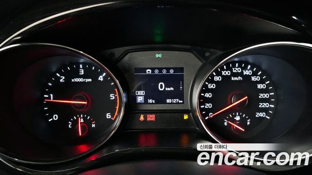 Kia Canival 2020 — photo 11