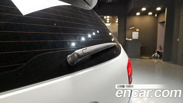 Kia Canival 2020 — photo 32