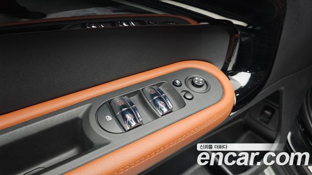 Mini Countryman 2021 — photo 17