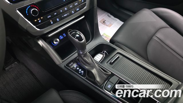 Hyundai Sonata 2017 — photo 9