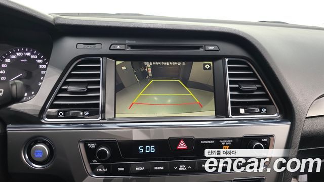 Hyundai Sonata 2017 — photo 19