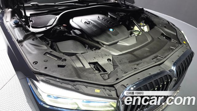 BMW 7-Series 2020 — photo 6