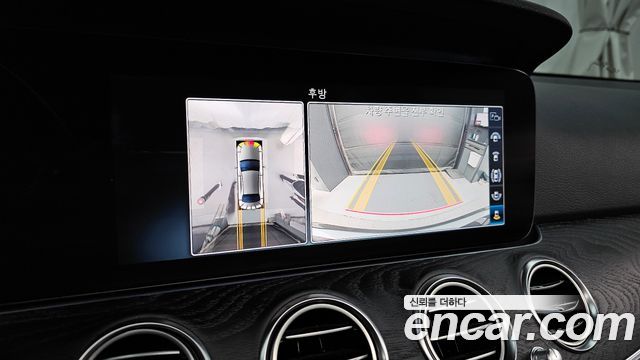 Mercedes-Benz E-Class 2019 — photo 15