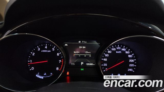 Kia Canival 2020 — photo 11