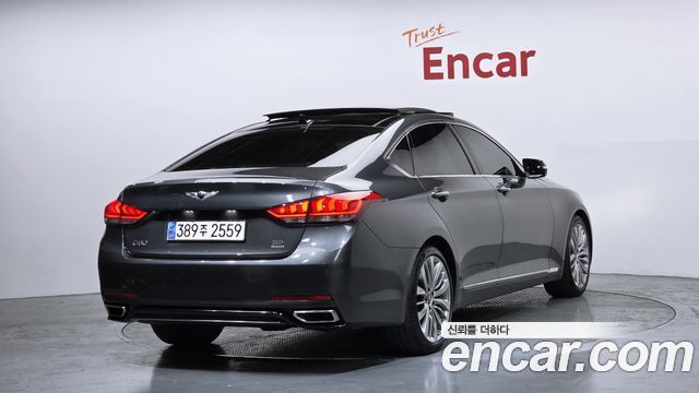 Genesis G80 2017 — photo 2