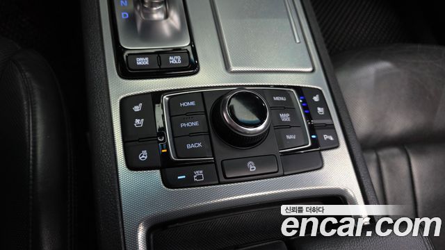 Genesis G80 2017 — photo 15