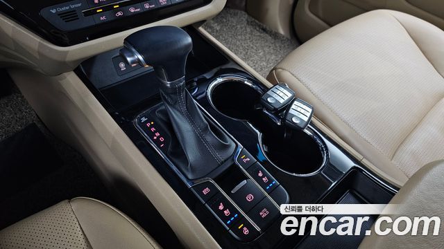 Kia Canival 2019 — photo 12