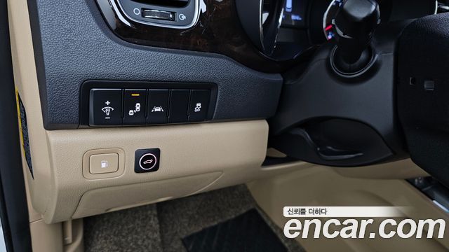 Kia Canival 2019 — photo 23