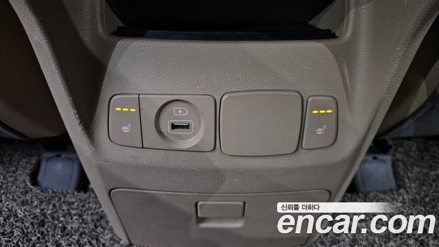 Kia Canival 2019 — photo 25