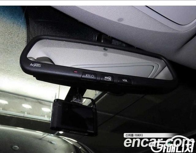 Kia K7 2016 — photo 16